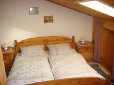 Doppelzimmer unter der Dachschräge